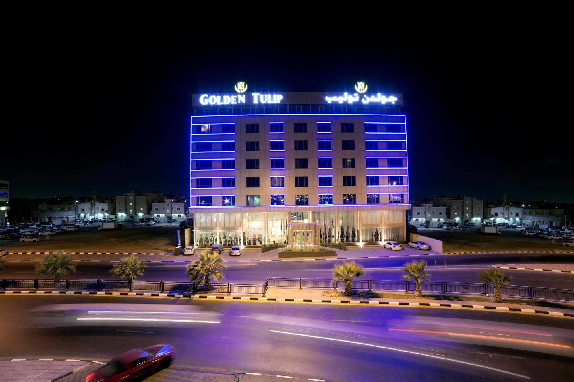 Golden Tulip Dammam Corniche Hotel Esterno foto